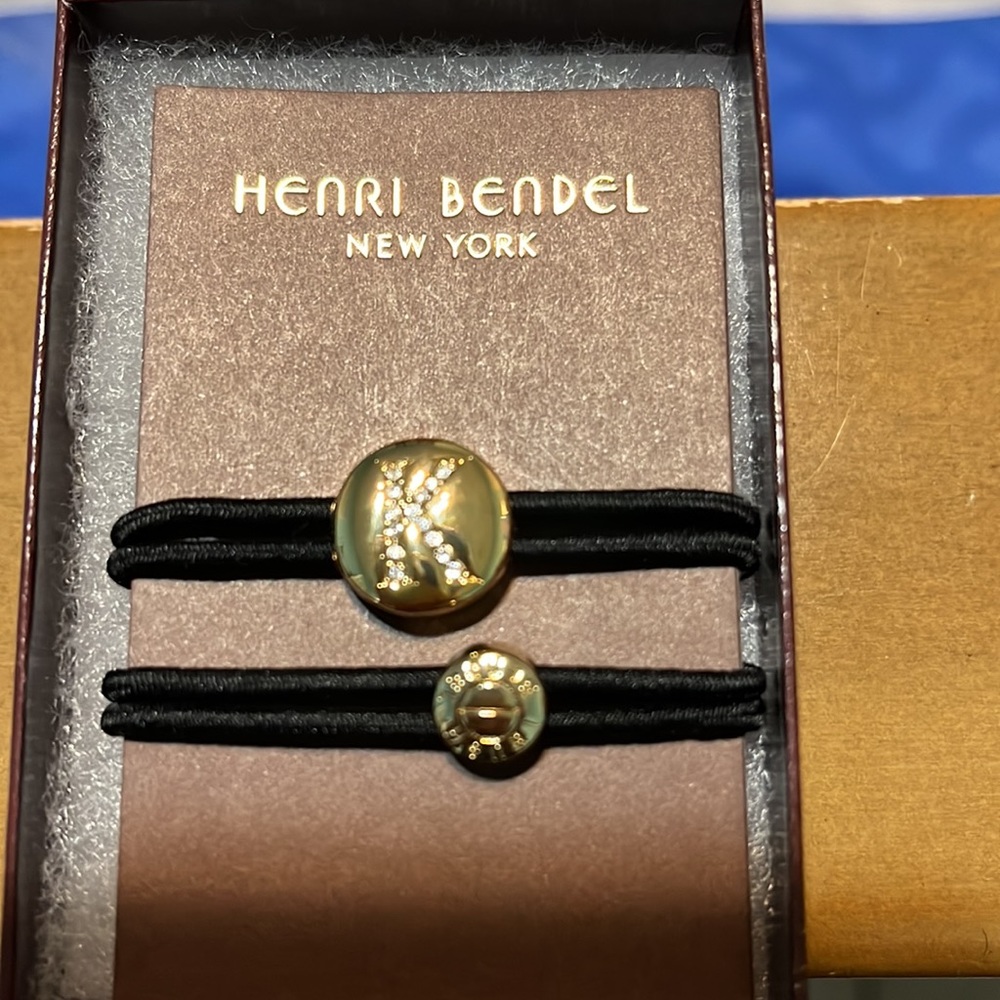 Henri Bendel letter K gold/rhinestone hair tie - Picture 2 of 2